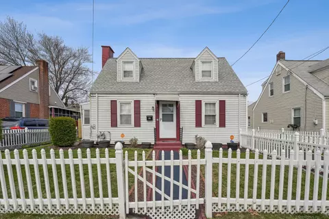 292 Brown St, Hartford, CT 06114