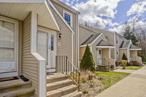 8 The Hamlet #C, Enfield, CT 06082