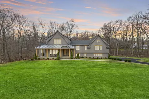 259 Mariomi Rd, New Canaan, CT 06840