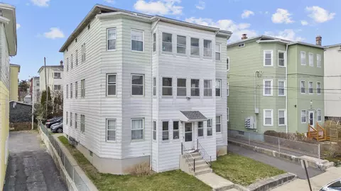 22 Horace St, New Britain, CT 06053