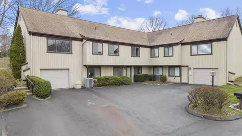 777 Quinnipiac Ln #A, Stratford, CT 06614
