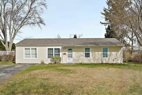 23 Manwaring Rd, Norwich, CT 06360