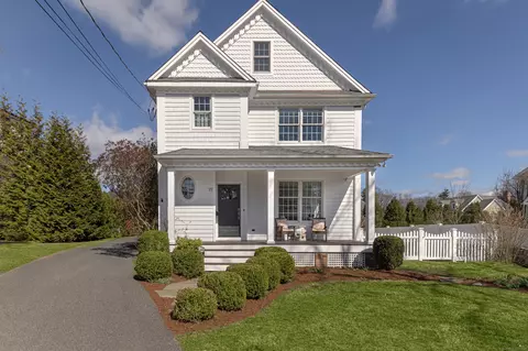 22 Gilbert St, Ridgefield, CT 06877