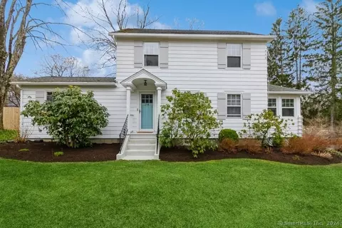 214 Whisconier Rd, Brookfield, CT 06804