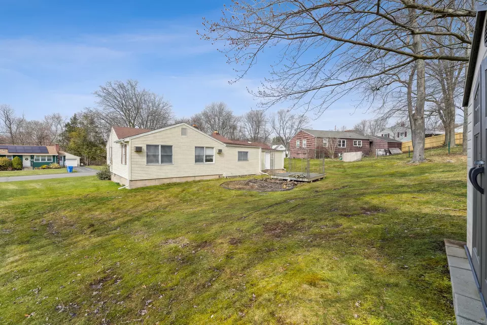 54 Burton St, Bristol, CT 06010 36 Photos Movoto