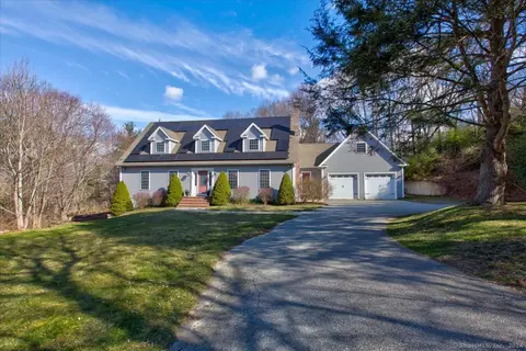 36 Ventura Dr, Montville, CT 06370