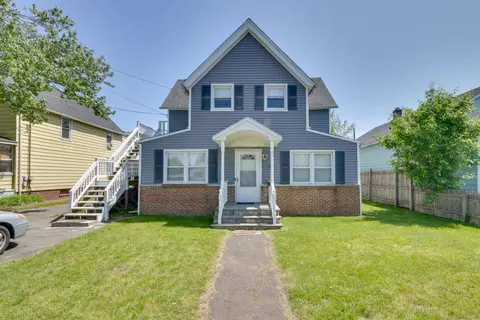 102 Thomas St, West Haven, CT 06516