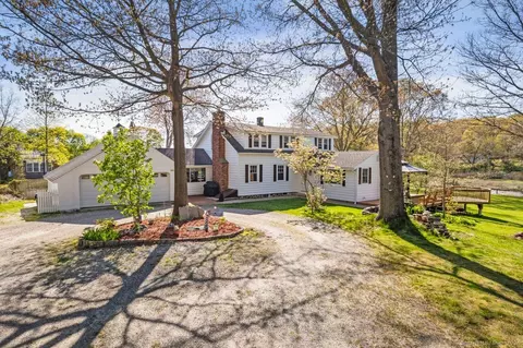 890 Boston Post Rd, Westbrook, CT 06498