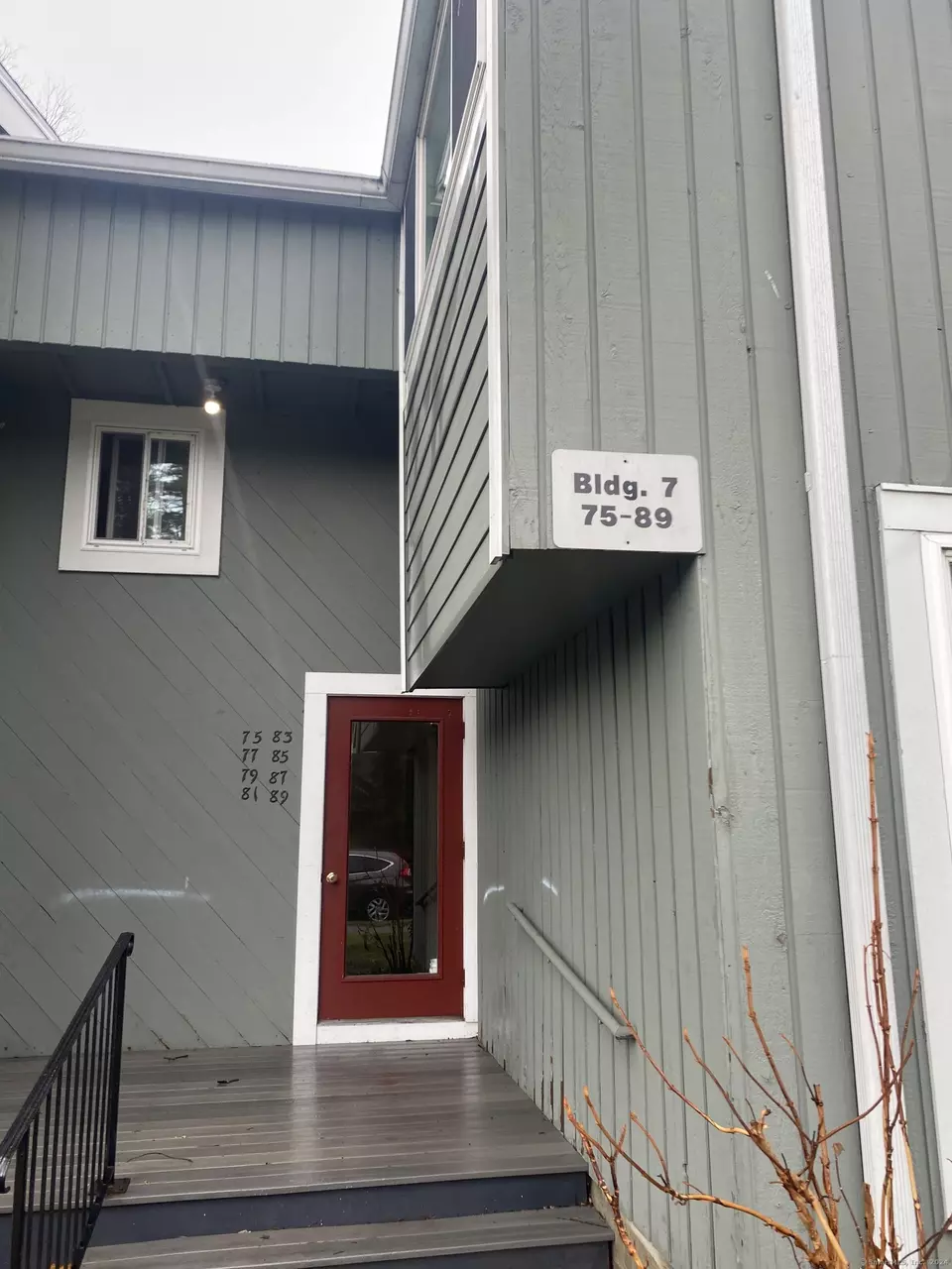 71 Ameridge Dr 71, Bridgeport, CT 06606 17 Photos Movoto