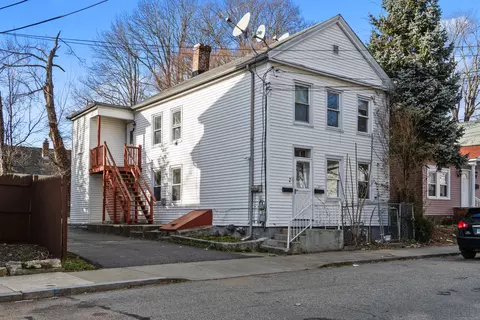 57 W Coit St, New London, CT 06320