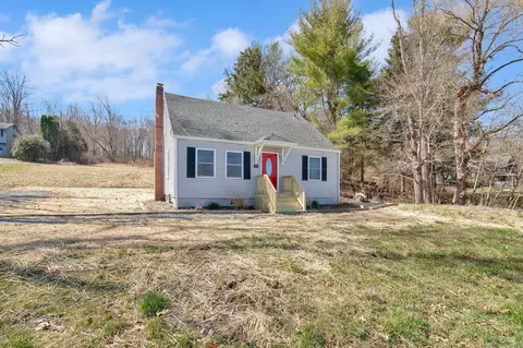 52 Baltic Rd, Norwich, CT 06360