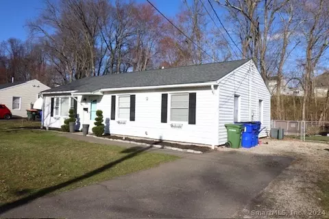 50 Military Rd, Middletown, CT 06457
