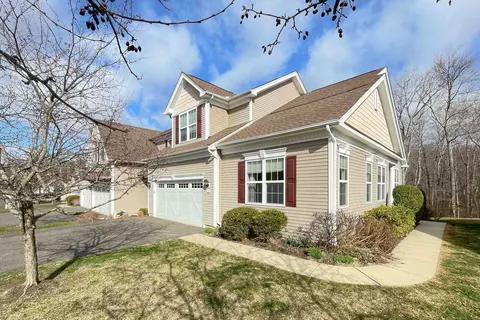 107 Sycamore Dr, Prospect, CT 06712