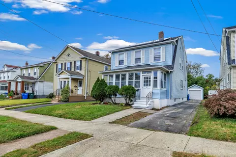 34 Murray St, Hamden, CT 06514