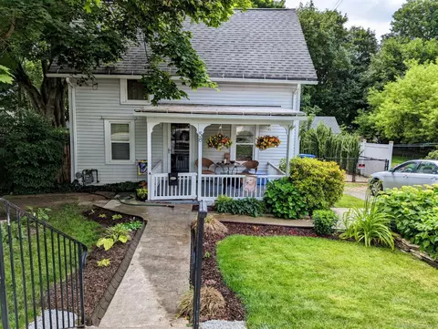 58 West St, Manchester, CT 06040