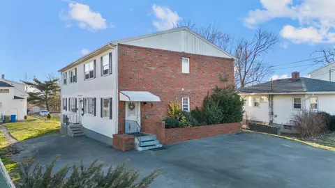 133 Geddes Ter, Waterbury, CT 06708