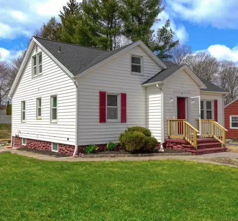 9 Third Ave, Seymour, CT 06483