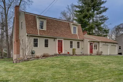 75 Apple Hl, Wethersfield, CT 06109