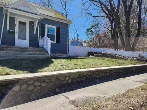 209 Terryville Ave, Bristol, CT 06010
