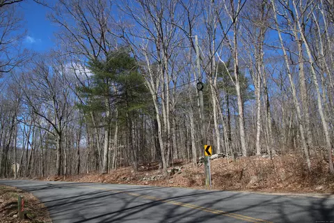 Tobacco Street, Lebanon, CT 06249