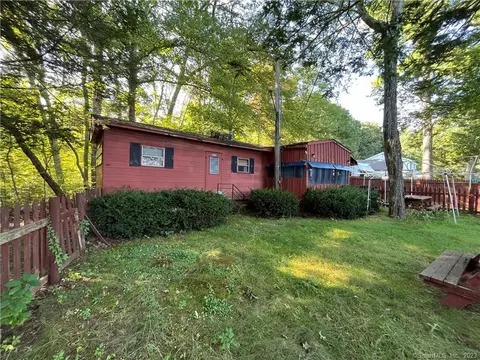436 Brandy Hill Rd, Thompson, CT 06277