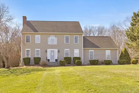14 Kristem Ln, Hebron, CT 06248