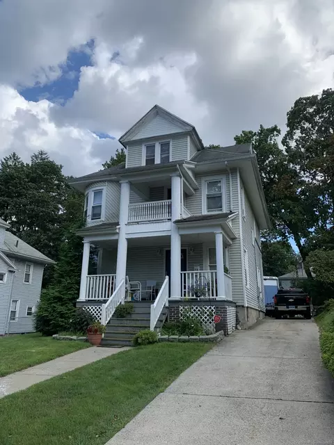 73 Revere St, Waterbury, CT 06708