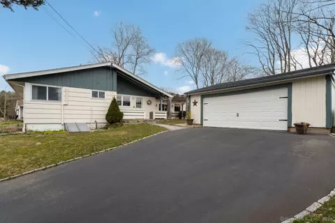 9 Stevens Rd, Clinton, CT 06413