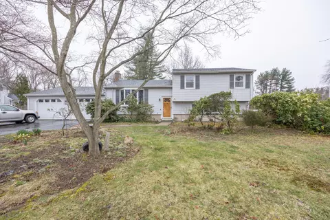64 Postman Hwy, North Haven, CT 06473