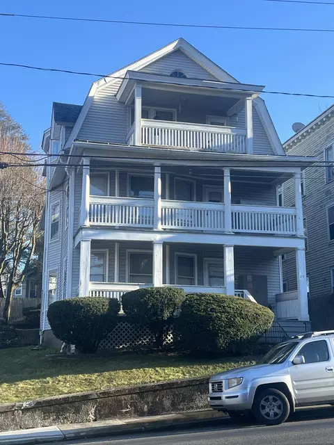 151 Robbins St, Waterbury, CT 06708