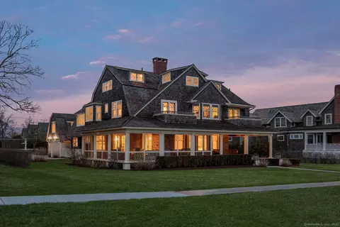 9 Pettipaug Ave, Old Saybrook, CT 06475