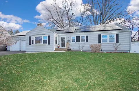 44 Benson St, New Britain, CT 06051