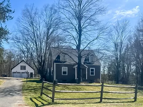 91 E Hill Rd, Canton, CT 06019