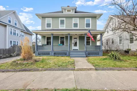 82 Eaton St, Bridgeport, CT 06604