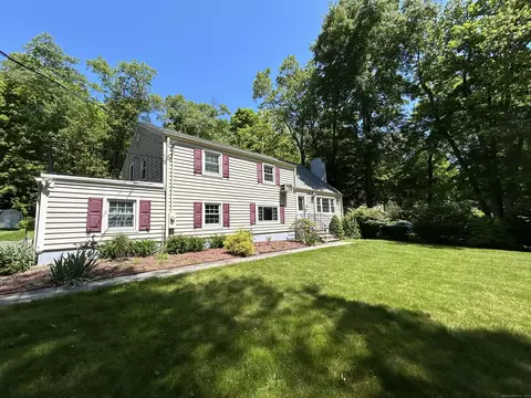 458 Wire Mill Rd, Stamford, CT 06903