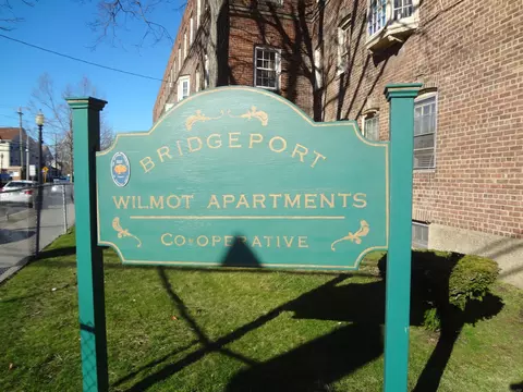 805 Connecticut Ave #2, Bridgeport, CT 06607