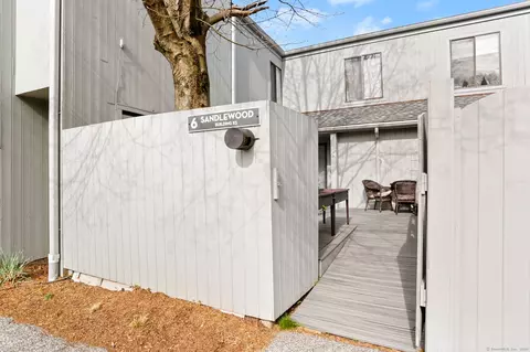 6 Sandlewood Ln #6, Ridgefield, CT 06877