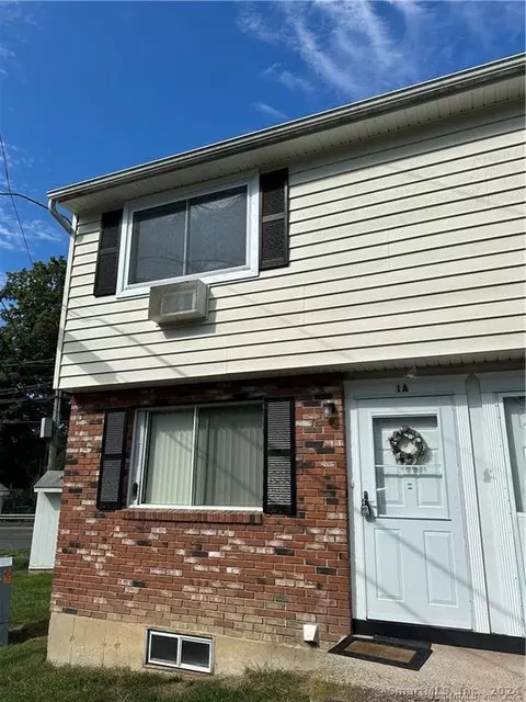 461 Spring St #1A, Naugatuck, CT 06770