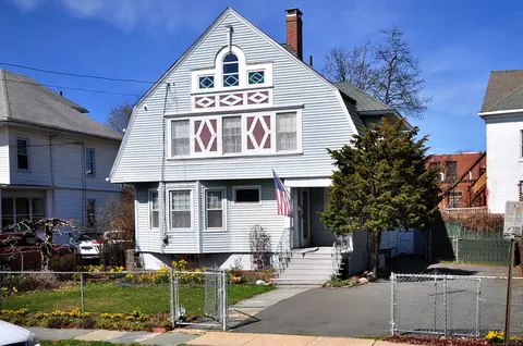 8 Shultas Pl, Hartford, CT 06114