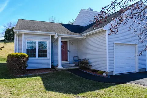 5 Jamie Ln #5A, Manchester, CT 06042