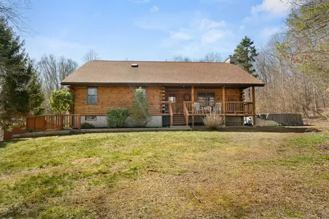 44 Wawecus Hill Rd, Bozrah, CT 06334