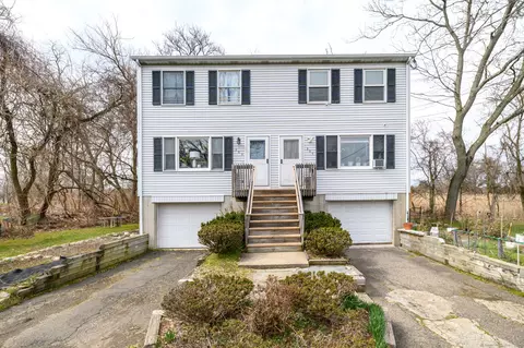 207 Rutland Ave #207, Fairfield, CT 06825