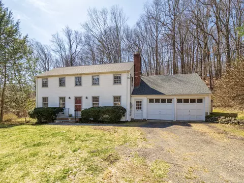 316 Florida Hill Rd, Ridgefield, CT 06877
