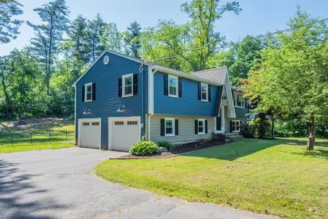 176 Monce Rd, Burlington, CT 06013