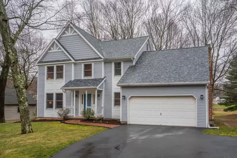 17 Quail Run, Bloomfield, CT 06002