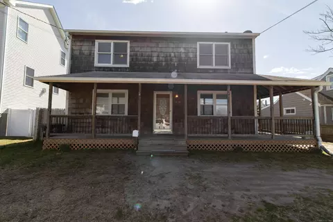 929 E Broadway, Milford, CT 06460