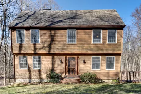 397 Clubhouse Rd, Lebanon, CT 06249