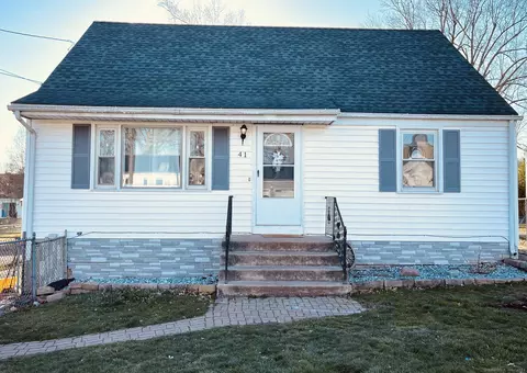 41 Benson St, New Britain, CT 06051