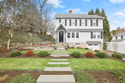 7 Jackson St, Greenwich, CT 06807