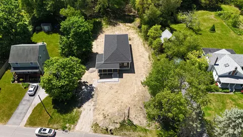 64 Mullen Hill Rd, Waterford, CT 06385